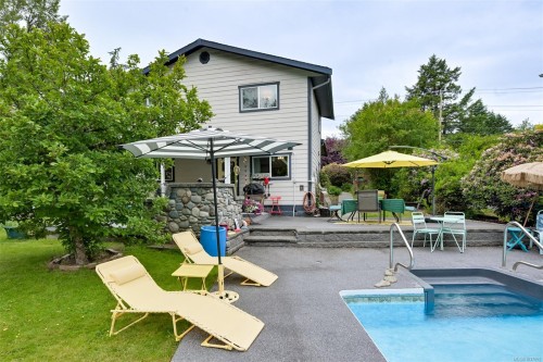 5303 Koksilah Rd, Duncan, BC 