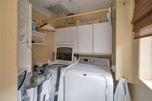 558 Alder St, Campbell River, BC 