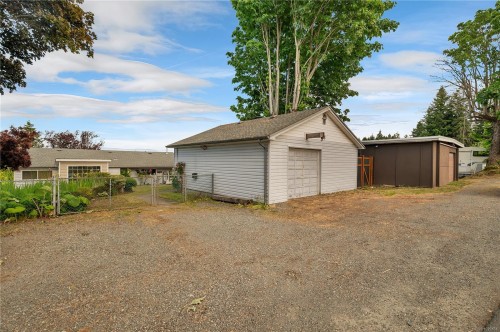 558 Alder St, Campbell River, BC 
