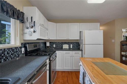 558 Alder St, Campbell River, BC 