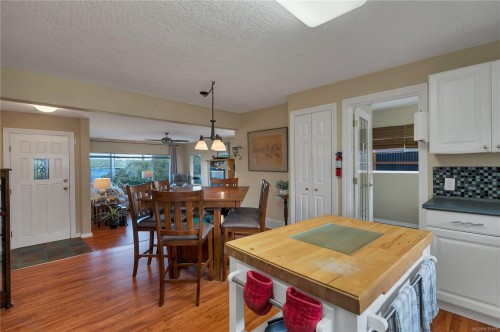 558 Alder St, Campbell River, BC 