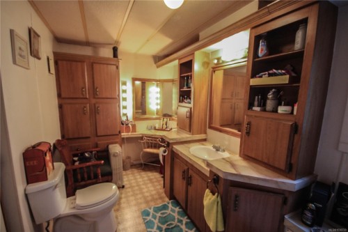 #71-971 Douglas Ave, Nanaimo, BC 
