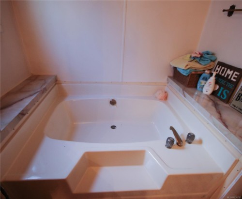 #71-971 Douglas Ave, Nanaimo, BC 