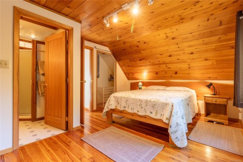 3350 Port Washington Rd, Pender Island, BC 