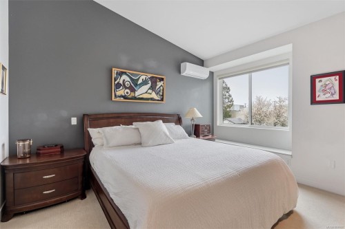 838 Old Esquimalt Rd, Esquimalt, BC 