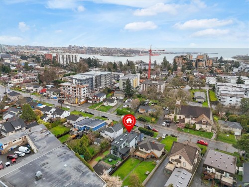 838 Old Esquimalt Rd, Esquimalt, BC 