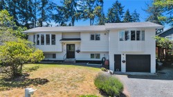 7487 Forest Turn Way Lantzville, BC V0R 2H0