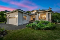 920 Eastwicke Cres Comox, BC V9M 1B2