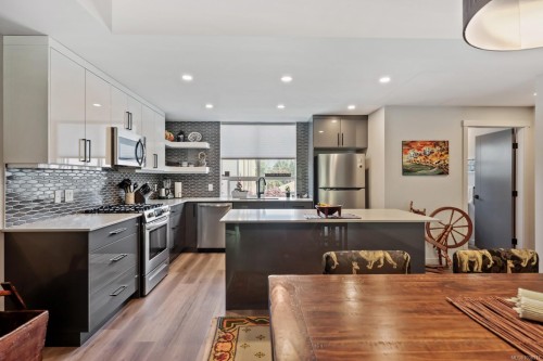 #9-356 14Th St, Courtenay, BC 