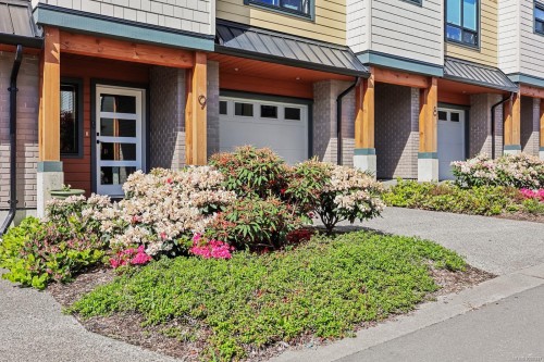#9-356 14Th St, Courtenay, BC 