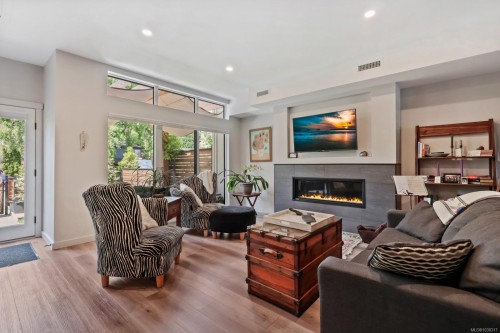 #9-356 14Th St, Courtenay, BC 