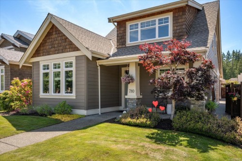 710 West Ridge Way, Qualicum Beach, BC 