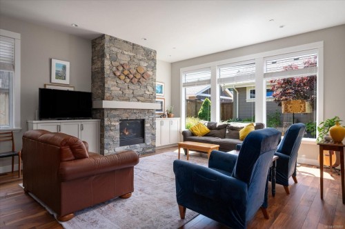 710 West Ridge Way, Qualicum Beach, BC 