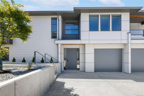 122 Bray Rd, Nanaimo, BC 