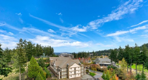 #802-1400 Lynburne Pl, Langford, BC 