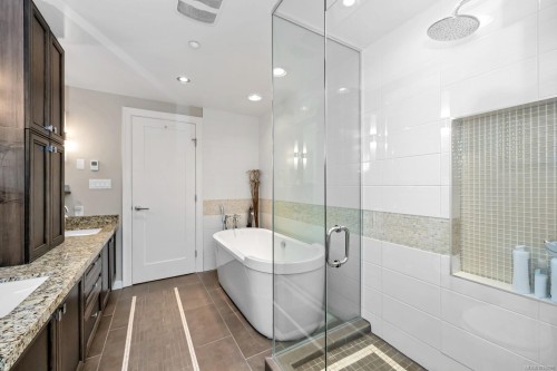 #802-1400 Lynburne Pl, Langford, BC 