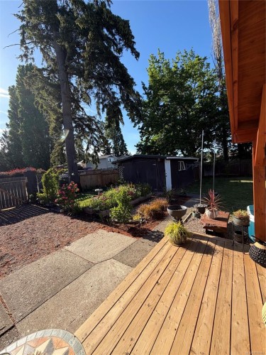548 Nova St, Nanaimo, BC 