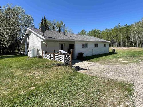 582 Henderson Loop Road, Dryden, ON 