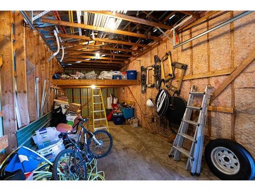 106 Island Avenue, Neebing, ON 