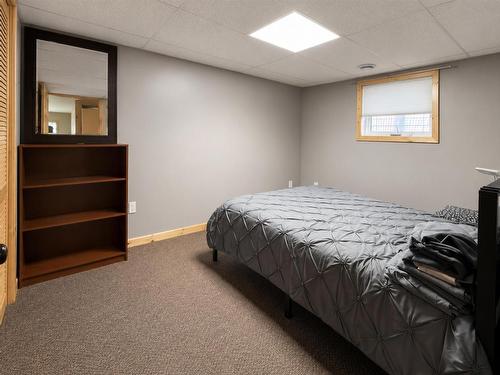 6086 Hwy 11/71, Emo, ON - Indoor Photo Showing Bedroom
