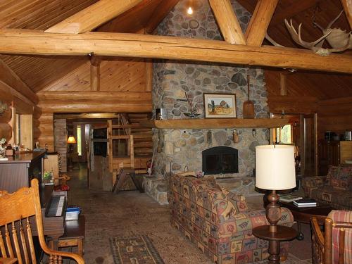 85 Jenkins Dr, Rainy River, ON 