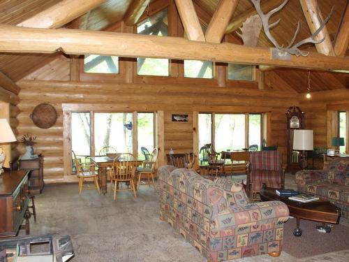 85 Jenkins Dr, Rainy River, ON 