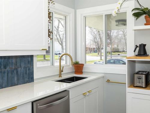 120 Robinson Drive, Thunder Bay, ON 