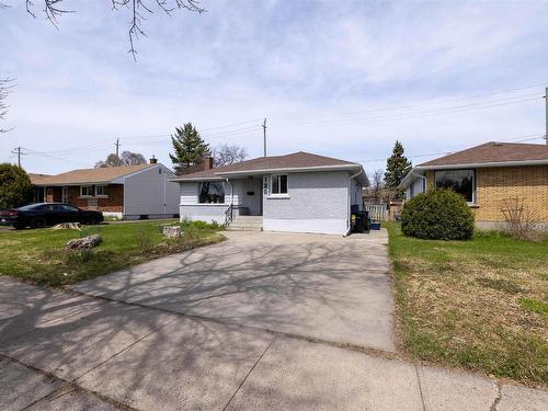 120 Robinson Drive, Thunder Bay, ON 