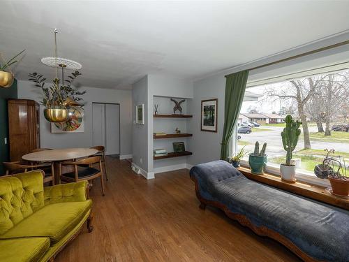120 Robinson Drive, Thunder Bay, ON 