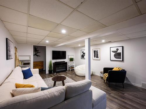 112 Walsh St West, Thunder Bay, ON 