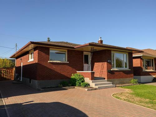 112 Walsh St West, Thunder Bay, ON 