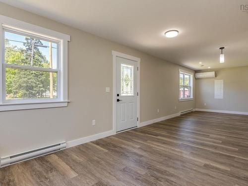 8622 201 Highway, Nictaux, NS - Indoor Photo Showing Other Room
