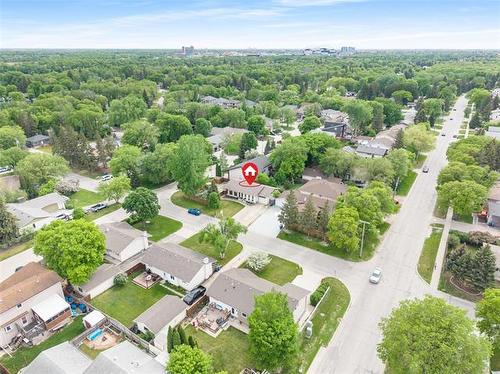 78 Metz St, Winnipeg, MB 