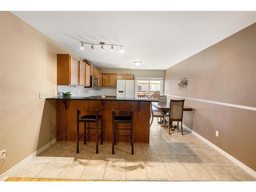 11827 Boulder Crescent, Windsor, ON 