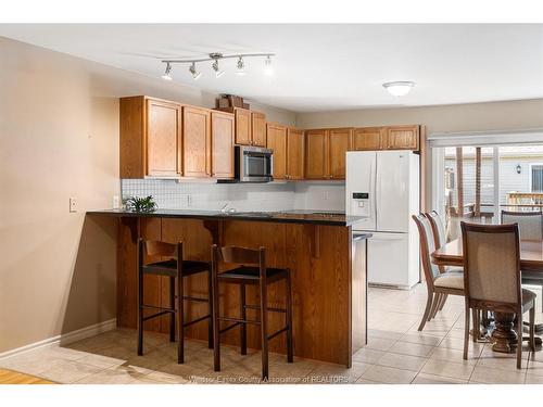 11827 Boulder Crescent, Windsor, ON 