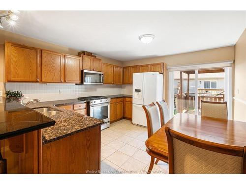 11827 Boulder Crescent, Windsor, ON 