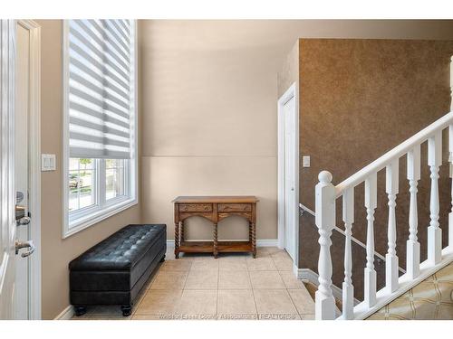 11827 Boulder Crescent, Windsor, ON 