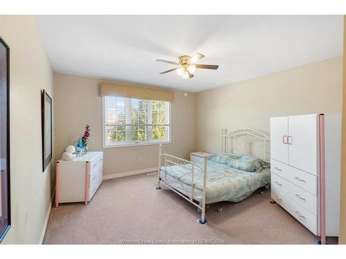 11827 Boulder Crescent, Windsor, ON 