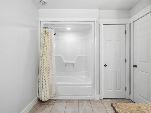 281 Heselton Drive, Ostrea Lake, NS 
