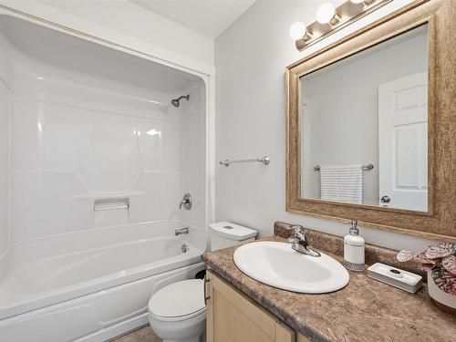 281 Heselton Drive, Ostrea Lake, NS 