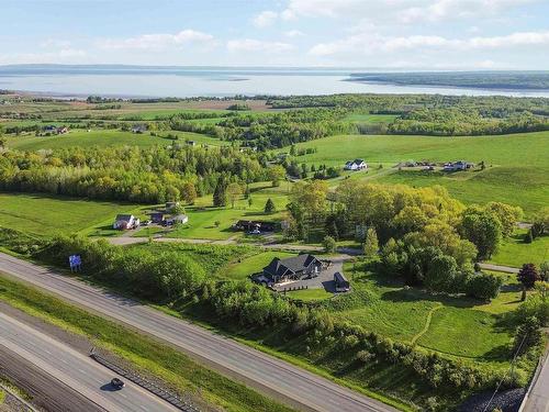 40 Old Oak Island Road, Lockhartville, NS 