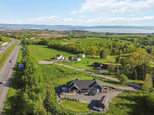 40 Old Oak Island Road, Lockhartville, NS 