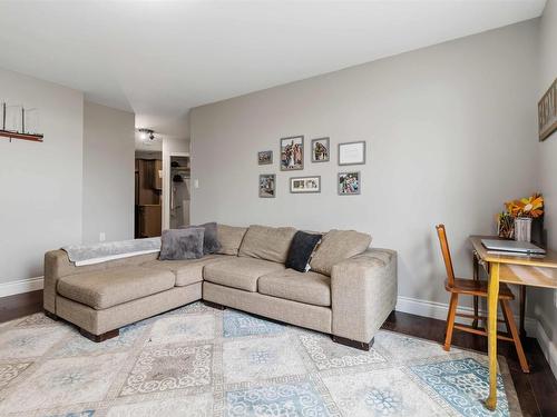100 Clayton Drive, Hubbards, NS 