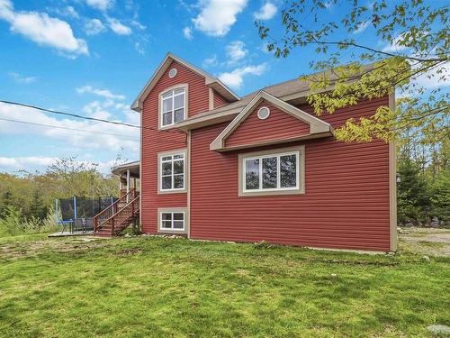 100 Clayton Drive, Hubbards, NS 
