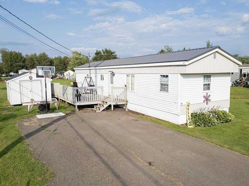 16 Lorne Crescent, Amherst, NS 