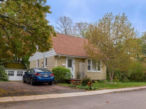 8 Alexander Drive, Charlottetown, PE 