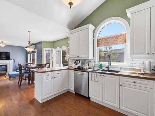 65 Stone Gate Drive, Halifax, NS 