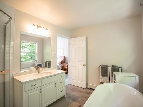 48 Laura Lee Lane, Lower Sackville, NS 