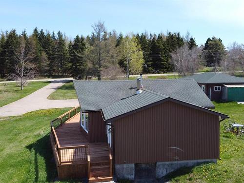 61 Shipyard Road, Cheverie, NS 