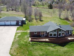 61 Shipyard Road Cheverie, NS B0N 1G0